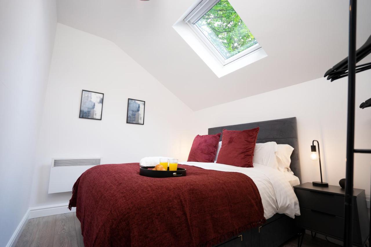 The Den - King Bed, 5 Min Walk To Centre Apartment
